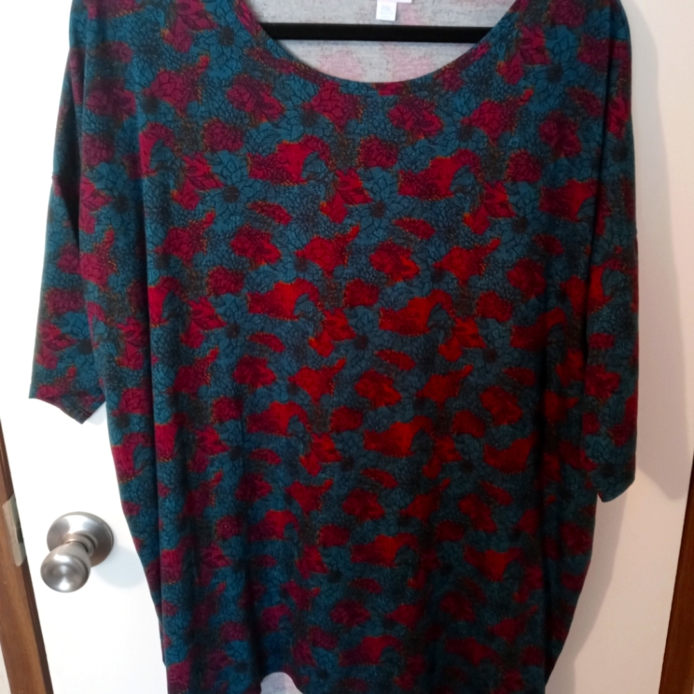 LuLaRoe Irma Size 2XL